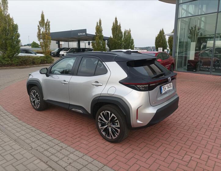 Toyota Yaris Cross 3