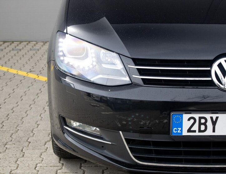 Volkswagen Sharan MPV 2,0 l 103 kw