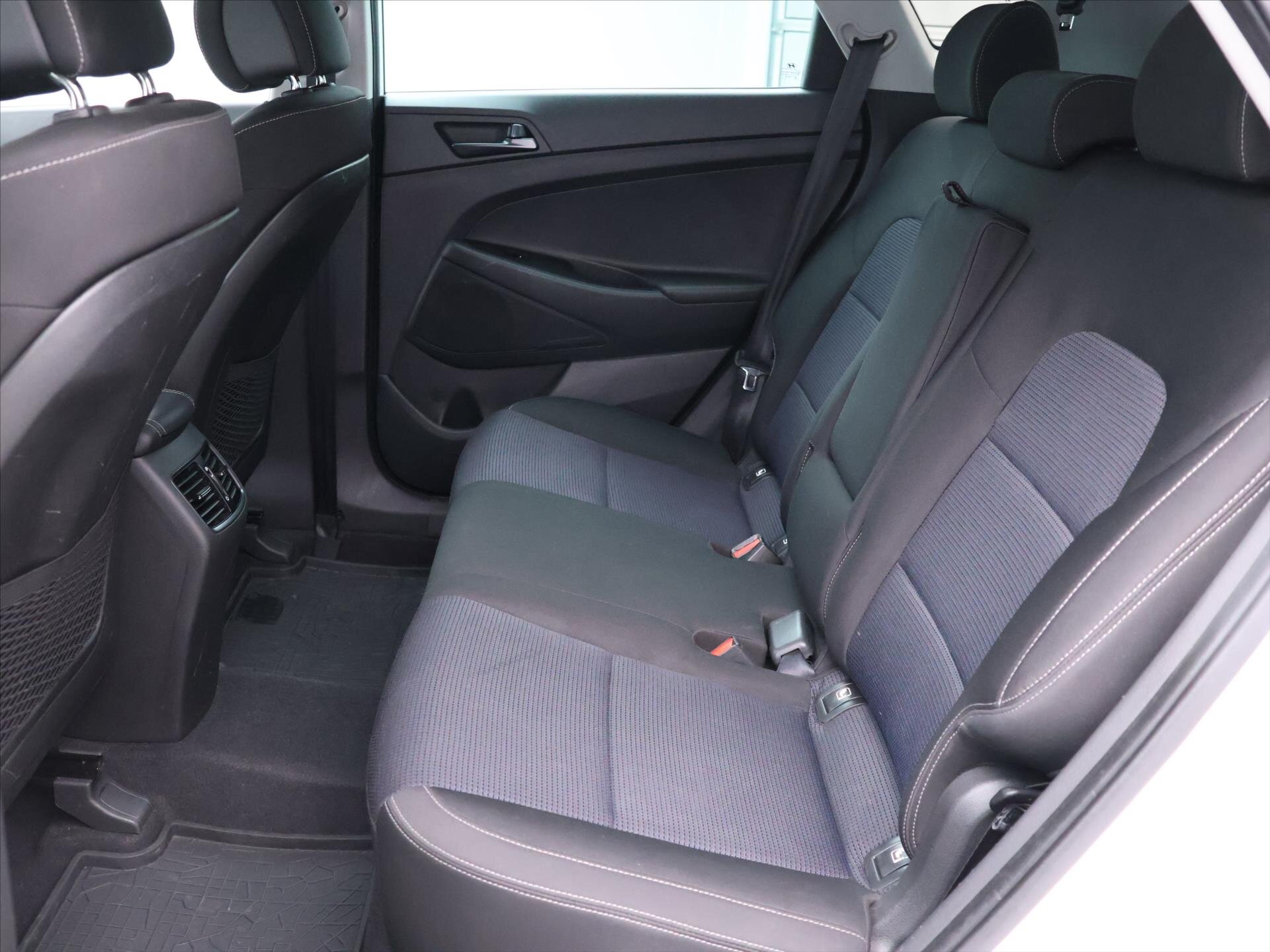 Hyundai Tucson SUV 1,7 l 85 kw