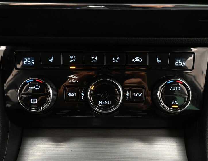 Škoda Superb Kombi 2,0 l 147 kw