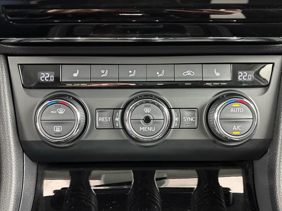 Škoda Superb Kombi 2,0 l 110 kw