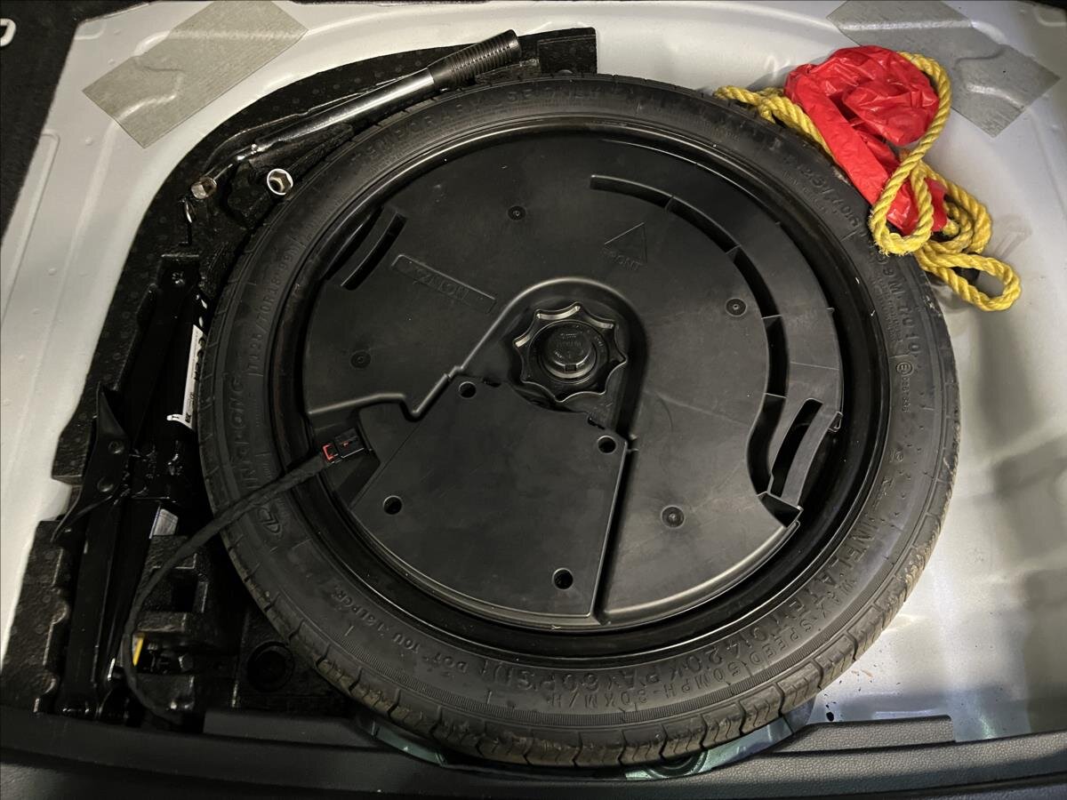 Škoda Karoq SUV 1,5 l 110 kw