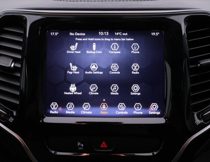 Jeep Cherokee SUV / Terénní 3,2 l 200 kw