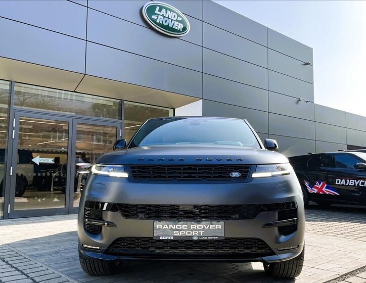 Land Rover Range Rover Sport SUV / Terénní 4,4 l 390 kw