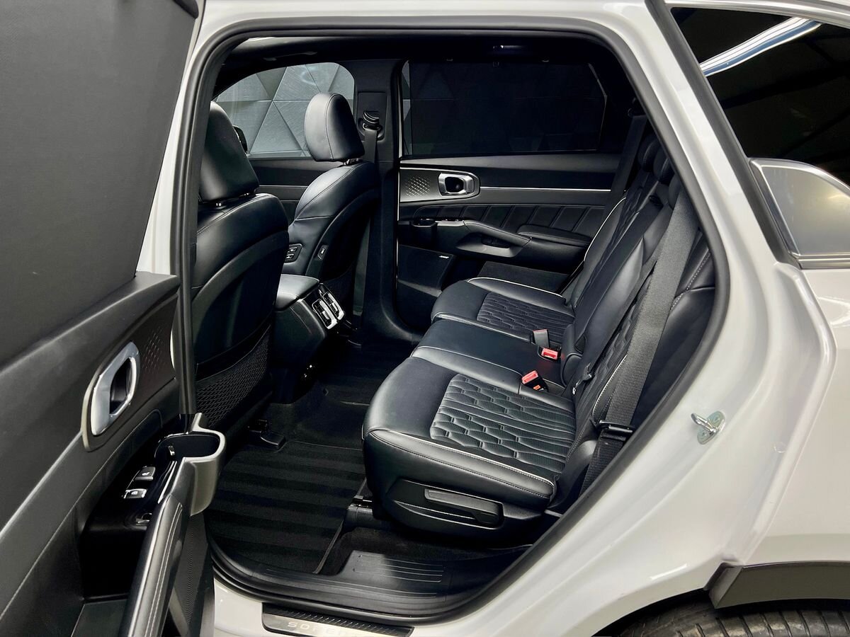 KIA Sorento SUV / Terénní 1,6 l 176 kw