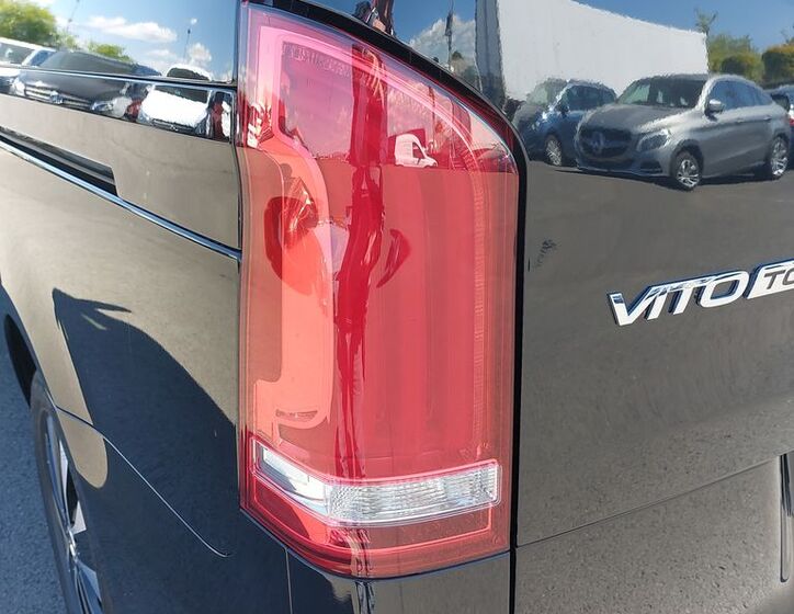 Mercedes-Benz Vito 13