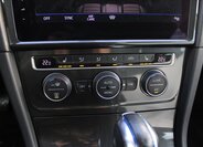 Volkswagen e-Golf 20