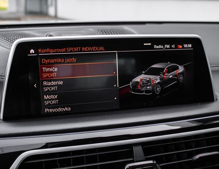 BMW Řada 7 Sedan 3,0 l 294 kw