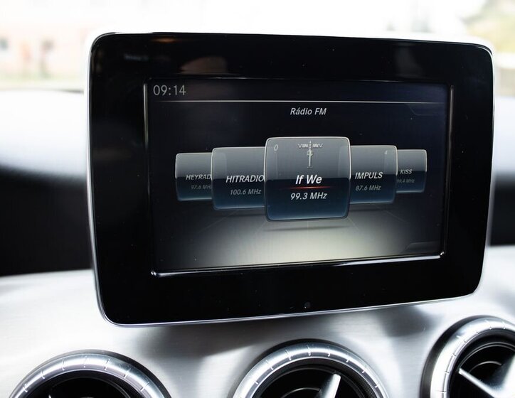 Mercedes-Benz CLA Kombi 1,5 l 80 kw