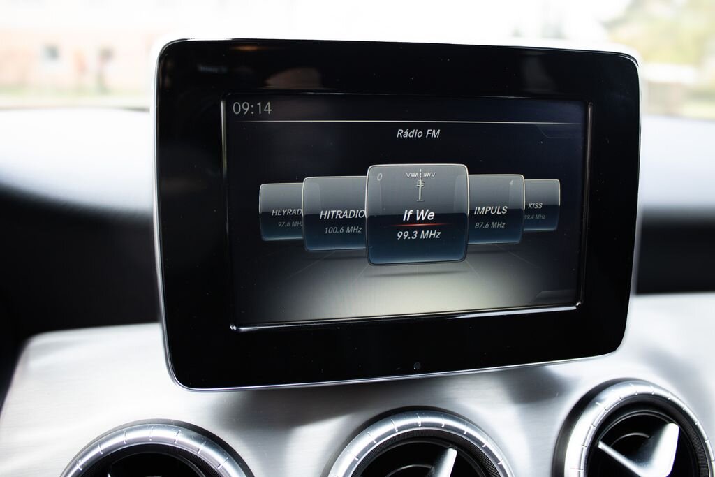 Mercedes-Benz CLA Kombi 1,5 l 80 kw