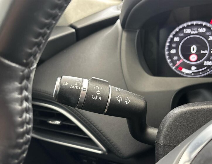 Jaguar F-Pace SUV / Terénní 2,0 l 132 kw