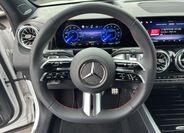 Mercedes-Benz EQB 18