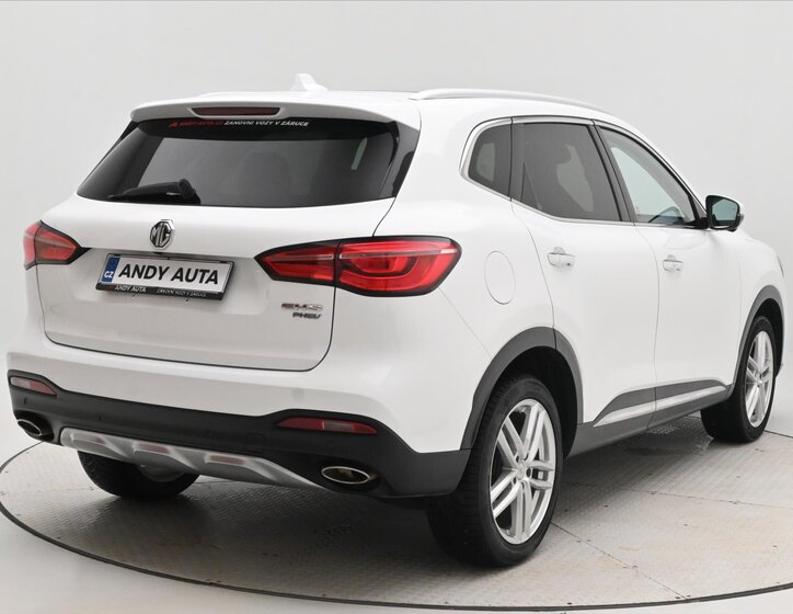 MG EHS SUV / Terénní 1,5 l 119 kw