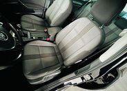 Volkswagen Golf Hatchback 1,4 l 92 kw