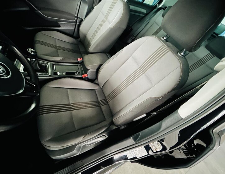 Volkswagen Golf Hatchback 1,4 l 92 kw