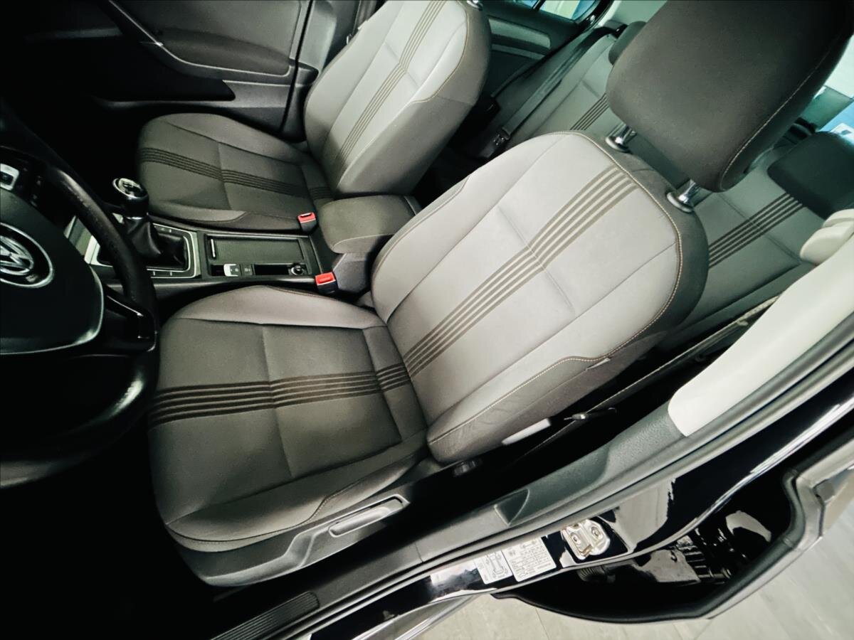 Volkswagen Golf Hatchback 1,4 l 92 kw