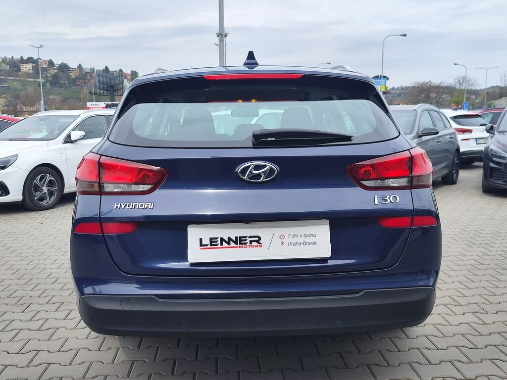 Hyundai i30 Kombi 998,0 88 kw