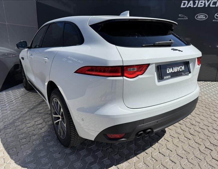 Jaguar F-Pace SUV / Terénní 2,0 l 132 kw
