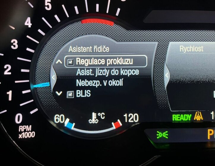 Ford S-MAX MPV 2,5 l 140 kw