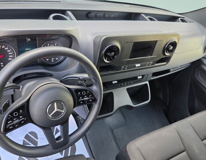 Mercedes-Benz Sprinter Skříň 2,0 l 125 kw