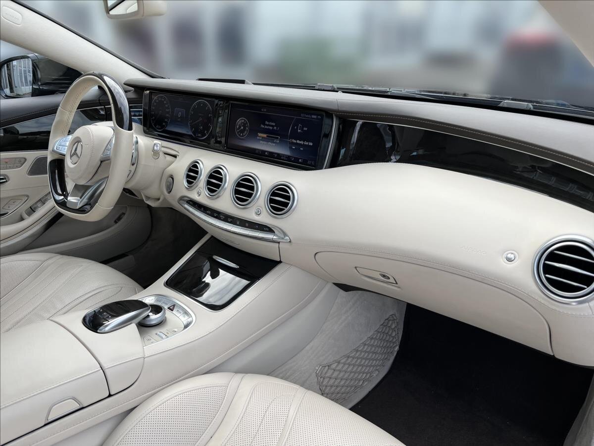 Mercedes-Benz Třídy S Kupé 4,7 l 335 kw