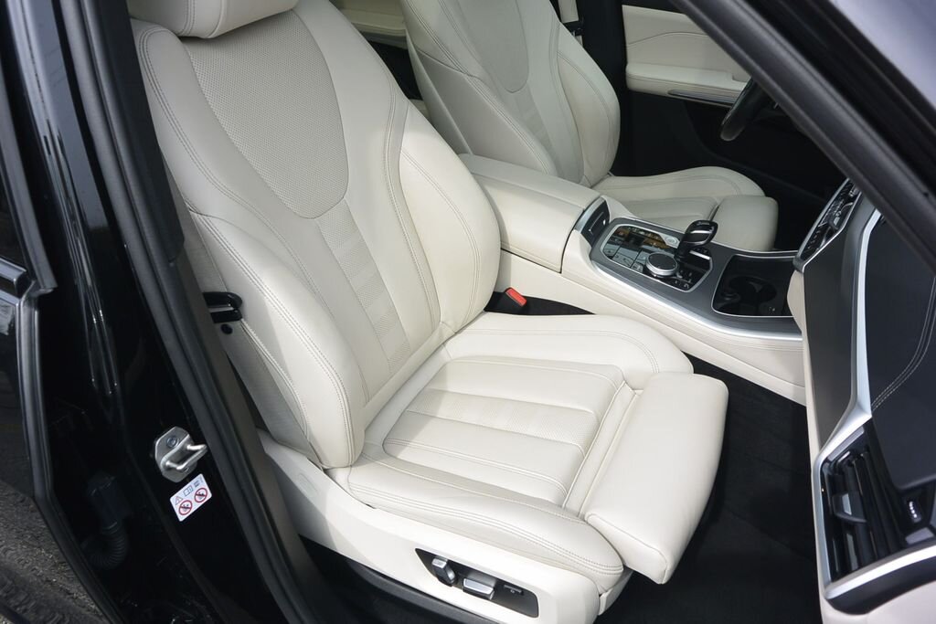 BMW X5 SUV / Terénní 3,0 l 250 kw
