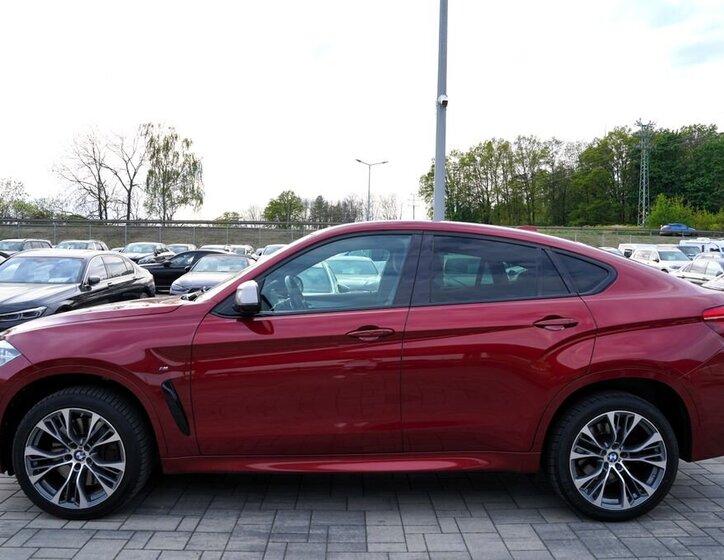 BMW X6 SUV / Terénní 3,0 l 280 kw