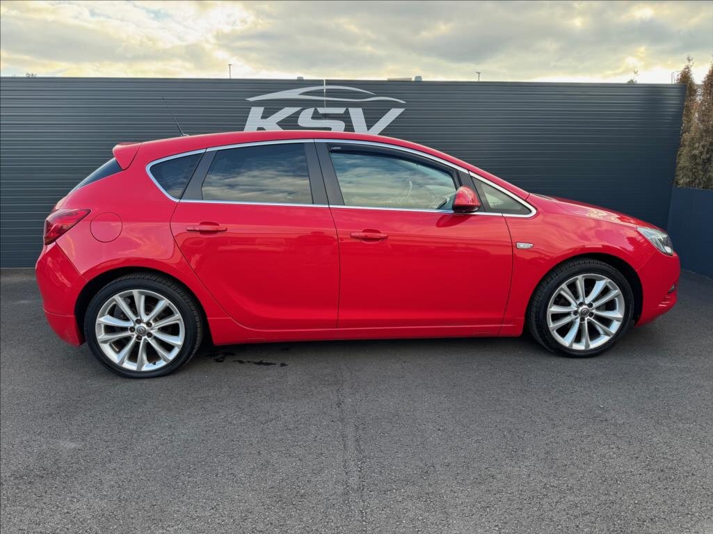 Opel Astra Hatchback 1,4 l 103 kw