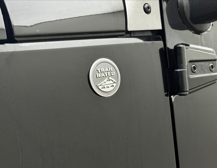 Jeep Wrangler SUV 3,6 l 209 kw