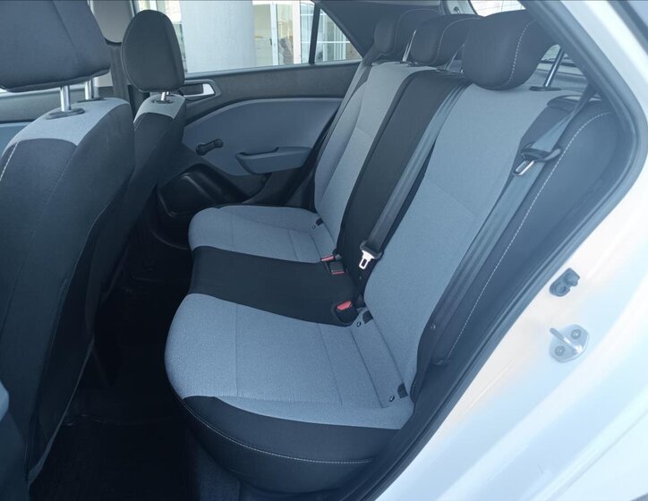 Hyundai i20 Hatchback 1,2 l 55 kw