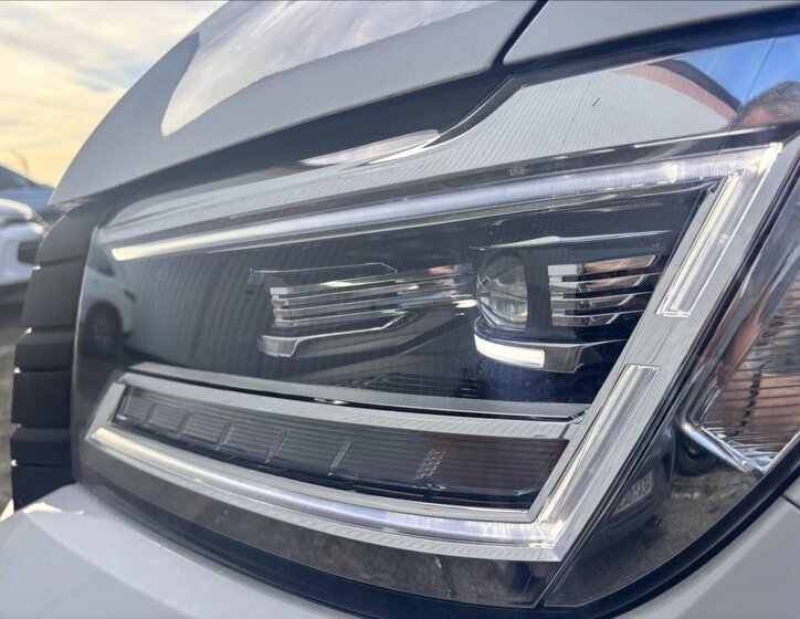 Volkswagen Crafter Skříň 2,0 l 103 kw