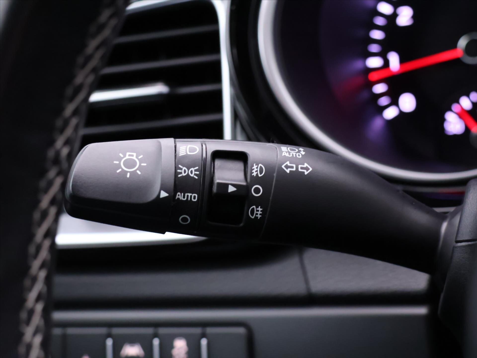 KIA ProCeed Hatchback 1,5 l 117 kw