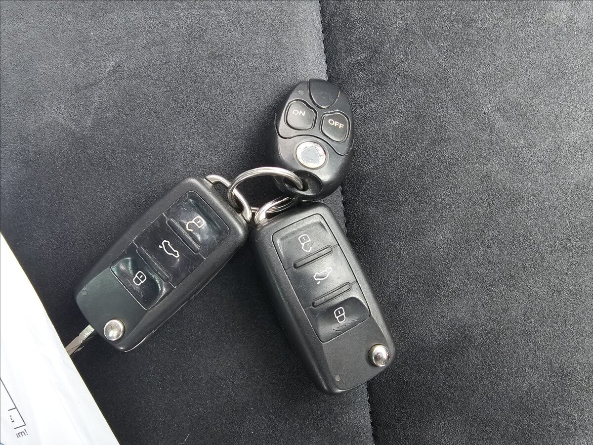 Seat Alhambra Kombi 2,0 l 130 kw