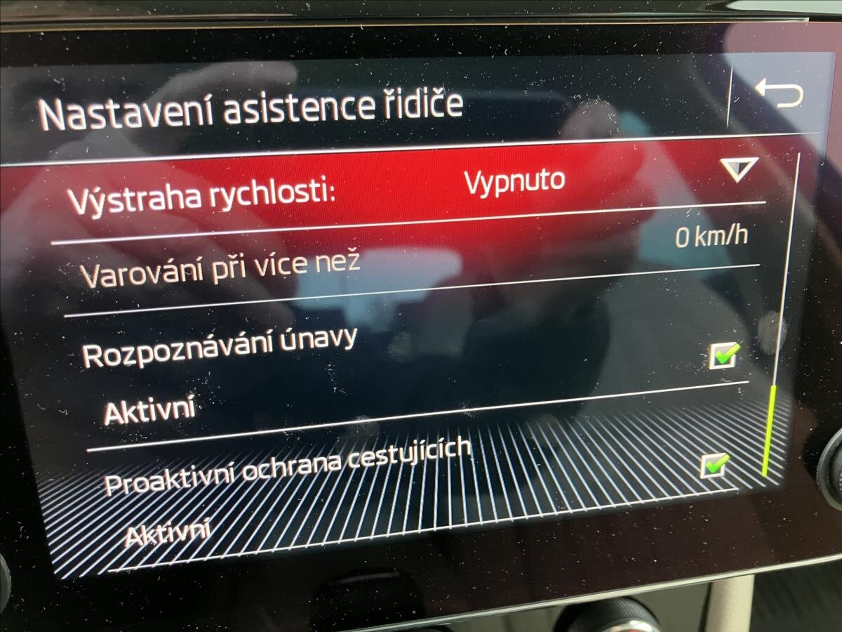 Škoda Superb Liftback 2,0 l 110 kw