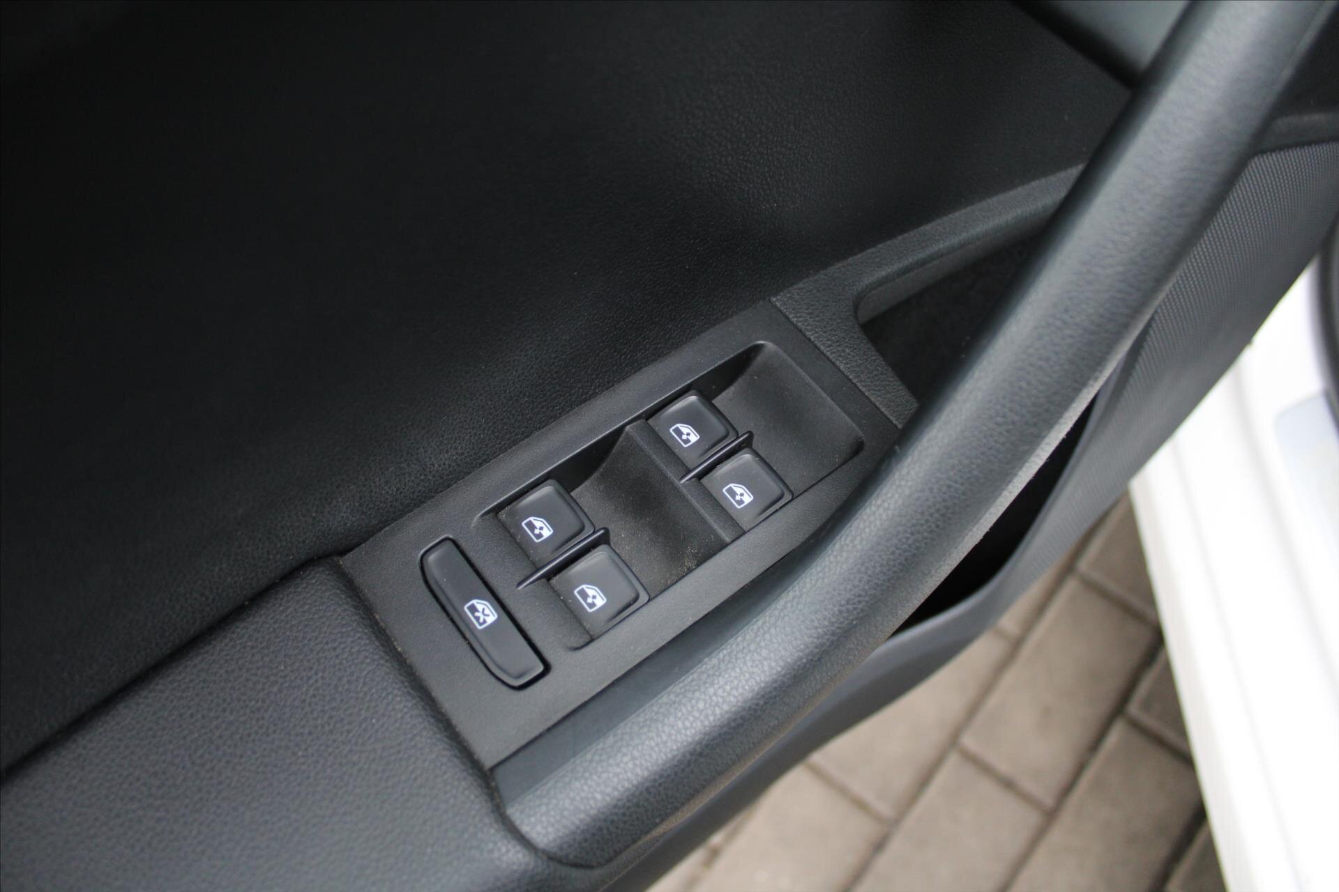 Škoda Octavia Liftback 2,0 l 135 kw