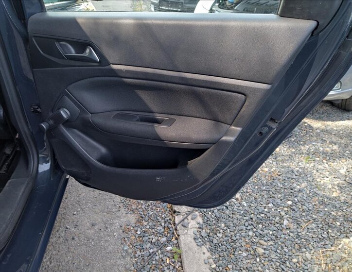 Peugeot 308 Kombi 1,6 l 73 kw