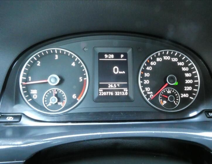 Volkswagen Touran 31