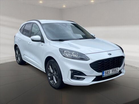 Ford Kuga SUV / Terénní 1,5 l 110 kw