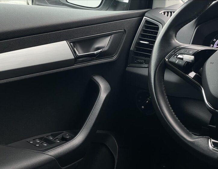 Škoda Karoq SUV 2,0 l 110 kw