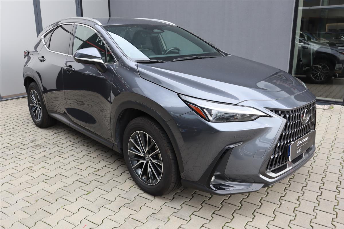 Lexus NX 450h+