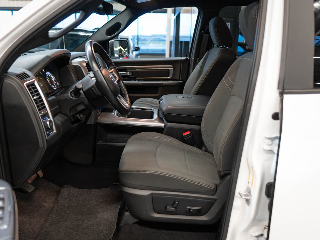 Dodge RAM Pick-up 5,7 l 291 kw