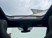 Škoda Karoq SUV / Terénní 1,5 l 110 kw