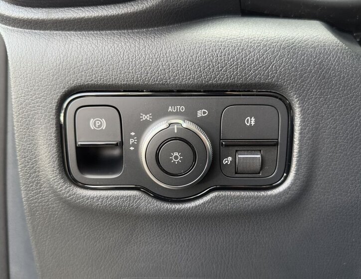 Mercedes-Benz Vito VAN / Minibus 2,0 l 140 kw