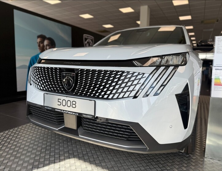 Peugeot 5008 9