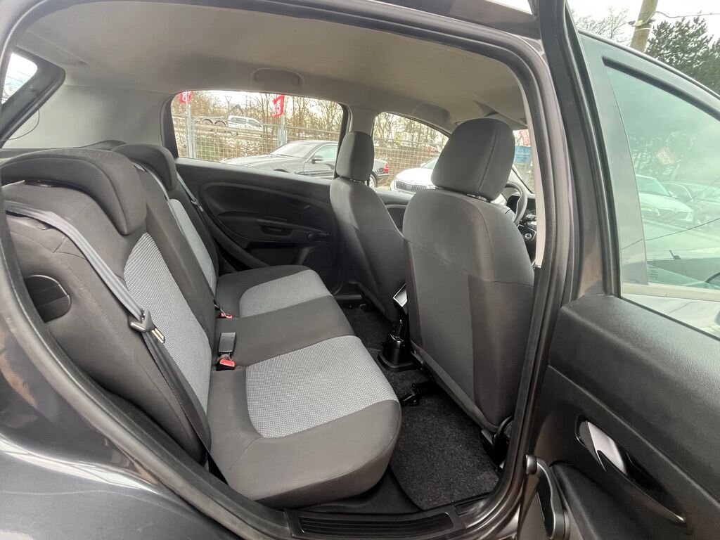 Fiat Punto Hatchback 1,2 l 51 kw