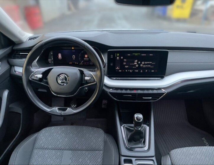 Škoda Octavia Kombi 1,5 l 110 kw