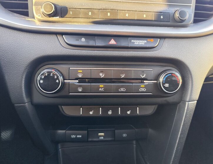 KIA Ceed Kombi 1,5 l 117 kw