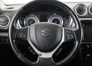 Suzuki Vitara SUV / Terénní 1,4 l 95 kw