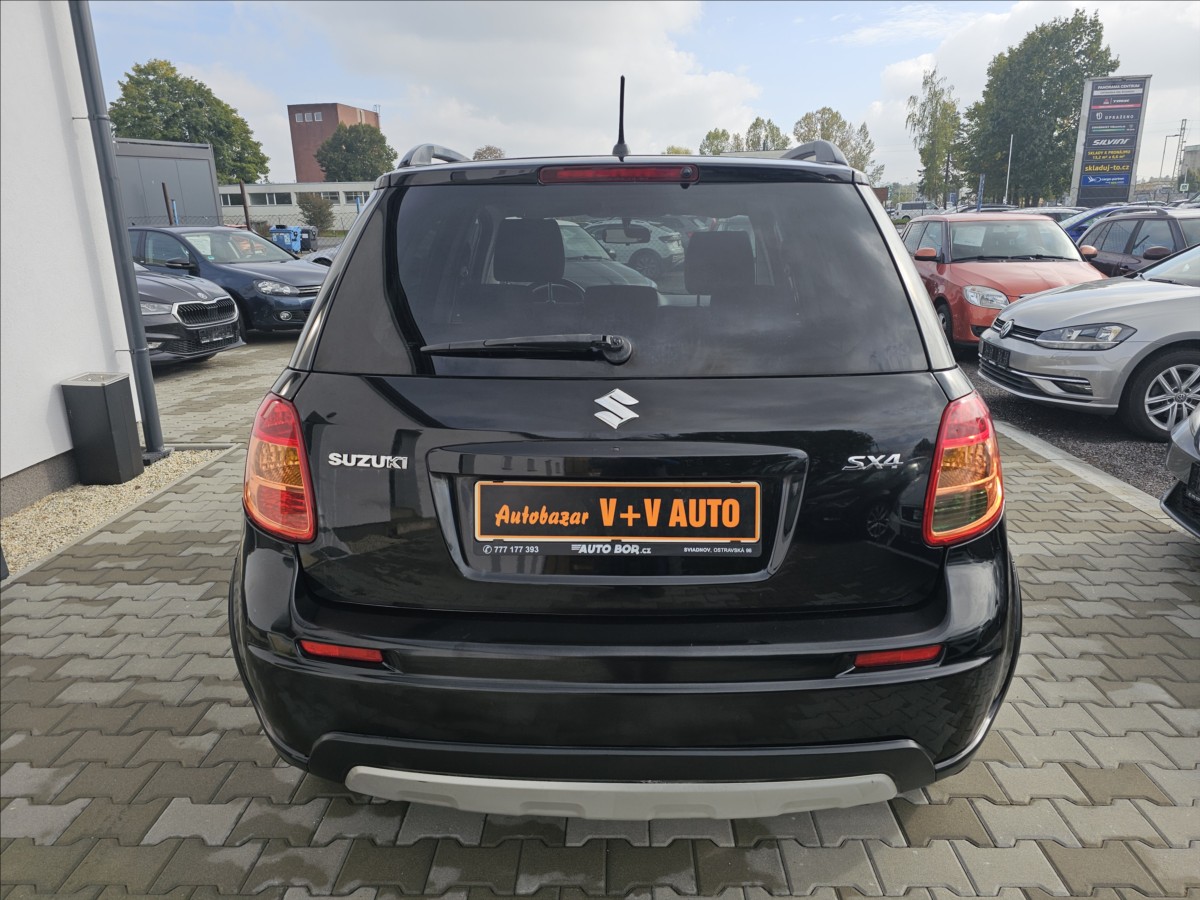 Suzuki SX4