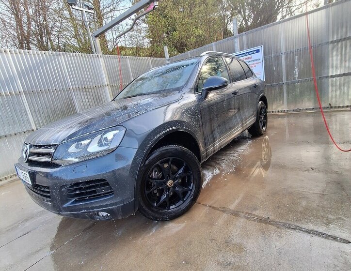 Volkswagen Touareg SUV 0,0 0